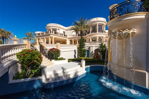 world of luxury us